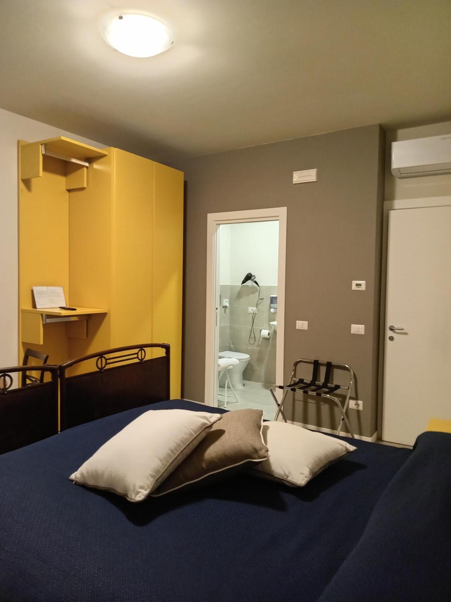 Il Trovatore Rooms Parma Kültér fotó